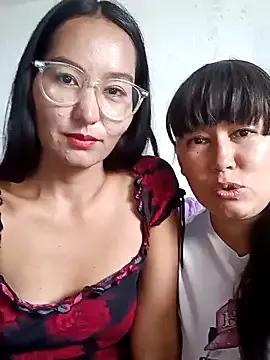 Luu-Lii777 on StripChat 