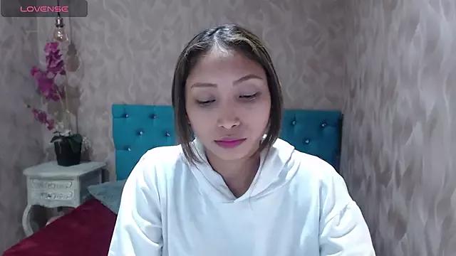 Freechat MadelineDoll on StripChat