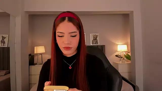 Freechat Madie__collins on StripChat