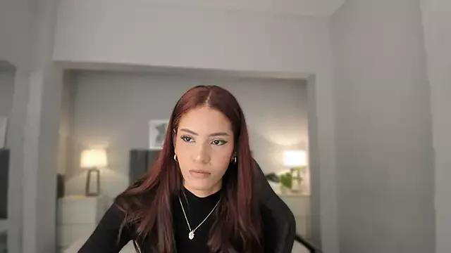 Freechat Madie__collins on StripChat