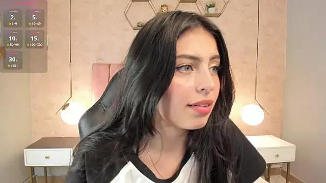 Freechat magic_fernanda on StripChat