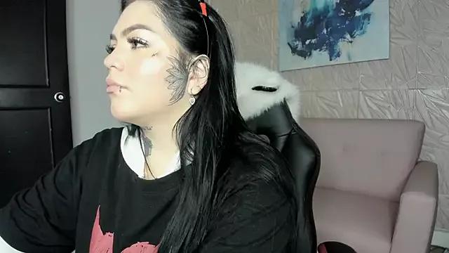 Freechat MAGIC_TESSA on StripChat