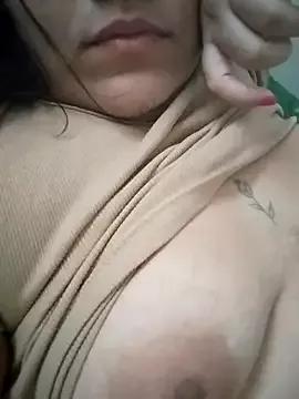 Masturbate to Mari29patty, she wants to masturbate for you Mari29patty from StripChat