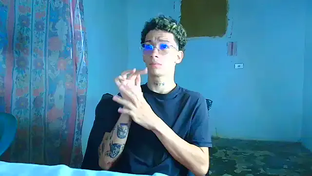 mateodeamjo — ALL NAKED