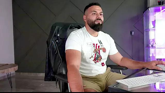 Freechat mattmasterss on StripChat