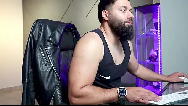 Freechat mattmasterss on StripChat