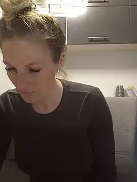 MaviePearl on StripChat