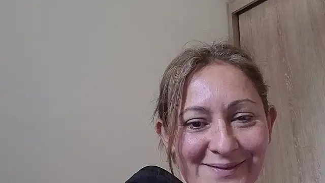 maya_hottt on StripChat 