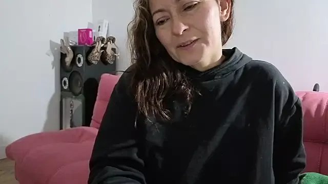 maya_hottt on StripChat 