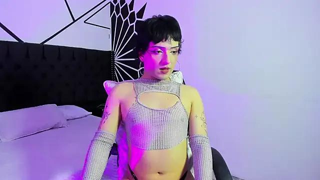 Freechat melodybonss_ on StripChat