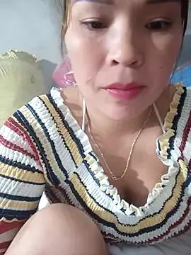 Freechat Melylyna on StripChat