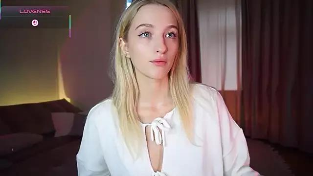 Private MickeyMyers on StripChat