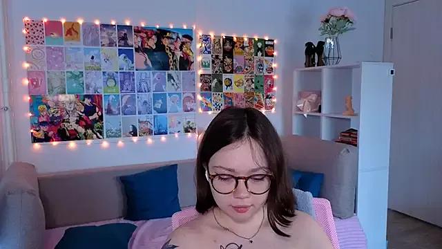 MilenaSaint on StripChat 