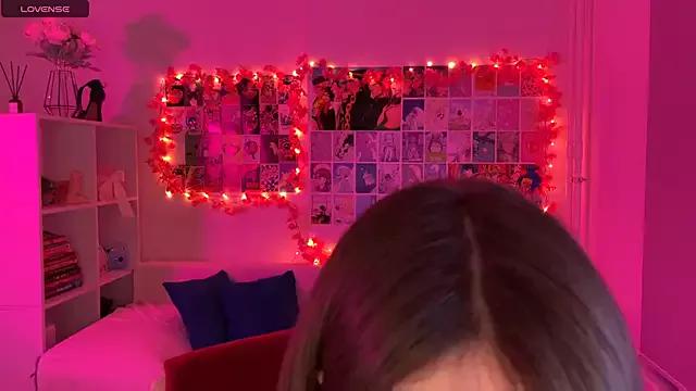 MilenaSaint on StripChat 