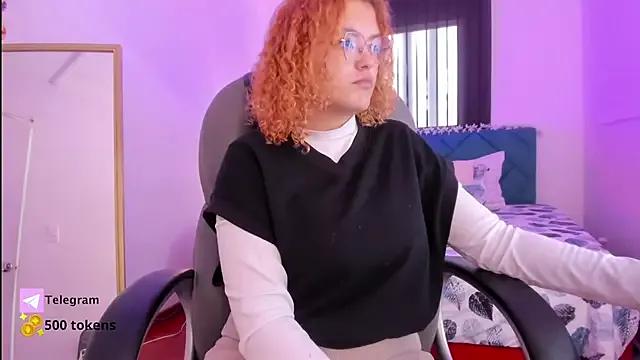 Missbrave1 on StripChat 