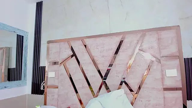 molly_sweetee on StripChat 