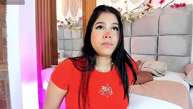 Natasha__Sccott on StripChat 