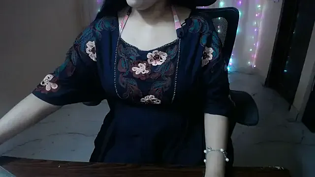 NAUGHTY_Niya on StripChat