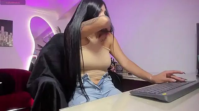 NebetColin on StripChat 