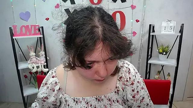 Freechat NeonilaLisova on StripChat