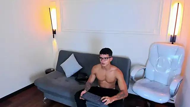 Freechat Paradise_boy_s on StripChat