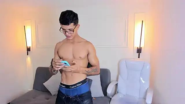 Freechat Paradise_boy_s on StripChat