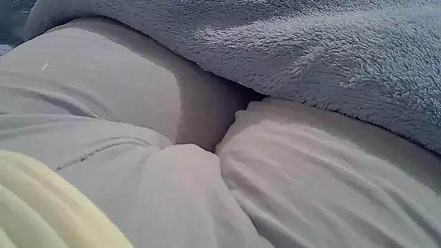 Freechat perescam on StripChat