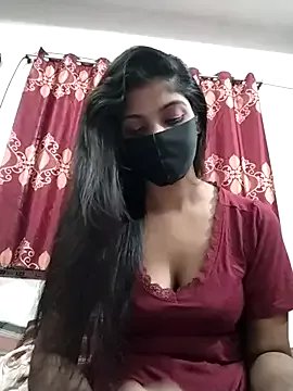 Queen-Any on StripChat 