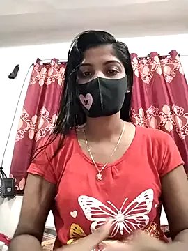 Queen-Any on StripChat 