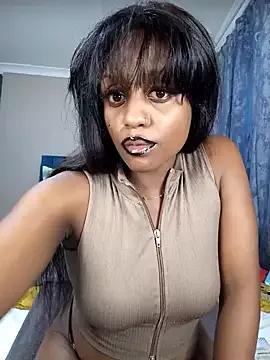 Freechat Queen-Chocolate on StripChat