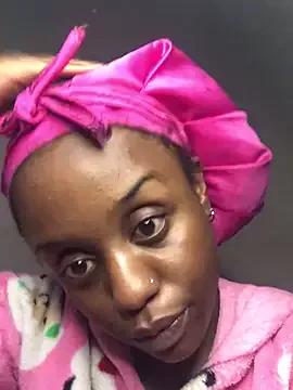 Freechat Queen-Chocolate on StripChat