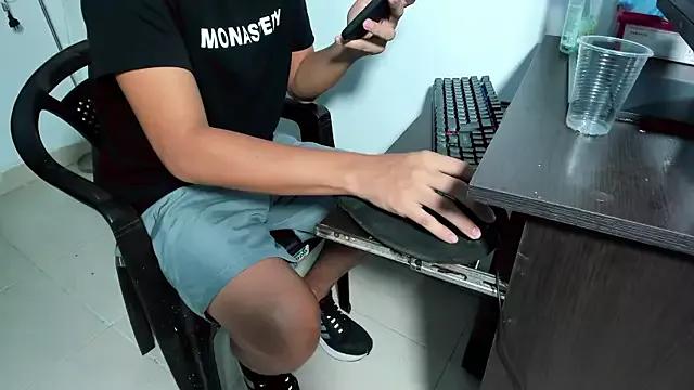 queensara_sexy99 on StripChat 