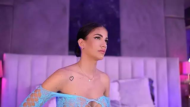 Naked RaisaKali wants you to fuck their body now RaisaKali from StripChat