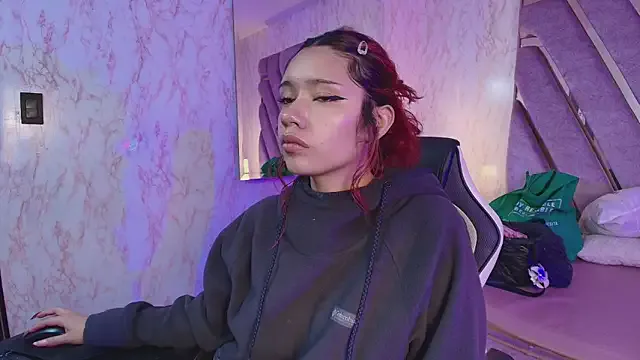 StripChat redd_pandaa is Freechat redd_pandaa — SEXI DANCE-NAKED