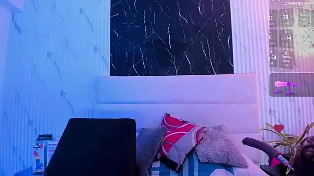 Freechat Reginavegaa on StripChat