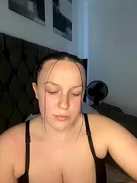 riri_bstvx on StripChat 