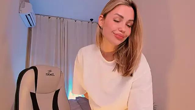 Roxana_Wet_ on StripChat 