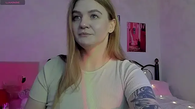 Ruby_Al1en — remove panties for 5 minutes 