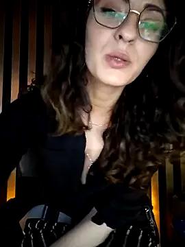 Freechat saidaskye on StripChat