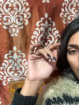 Sandhya_77 on StripChat