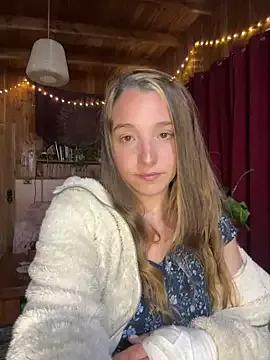 sashapulse from StripChat