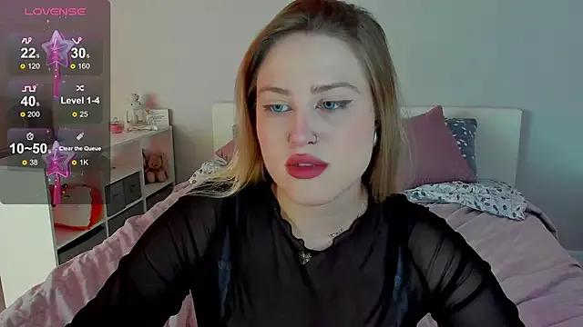 Sassy_Talkin_ on StripChat 