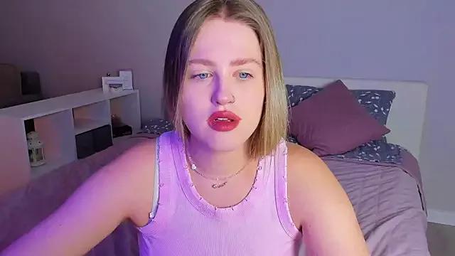 Sassy_Talkin_ from StripChat