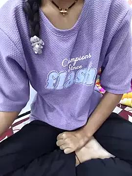 sassyishhu76 on StripChat 