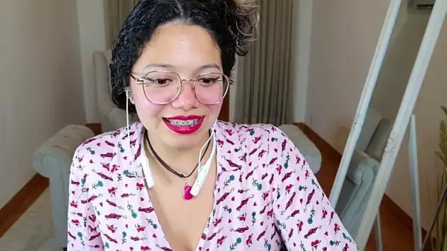 SelenaBlumX on StripChat 