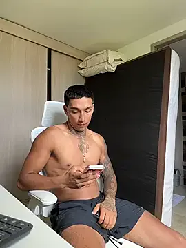 sendfer on StripChat