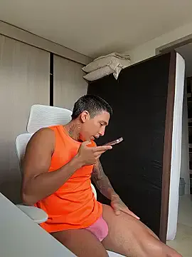 sendfer on StripChat