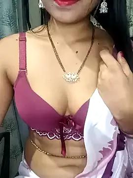 sexyhoney27 on StripChat 
