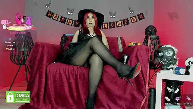 shaaroon_gold from StripChat