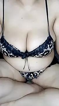 shosho500500 on StripChat 